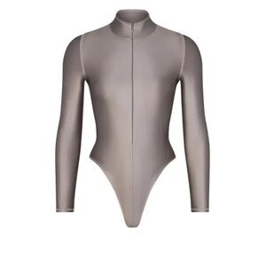 Skims shine swim zip front long sleeve one piece smoke medium nwt 🩶